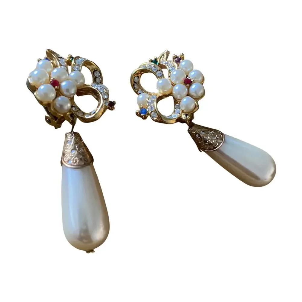 Gorgeous Vintage French designer Clip-on Drop Earrings - 3